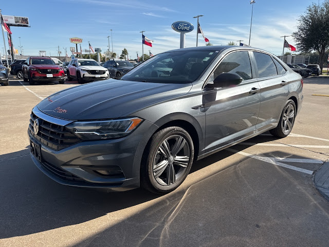 2021 Volkswagen Jetta R-Line