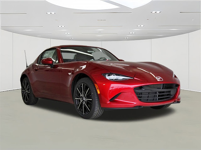 2025 Mazda MX-5 Miata RF Grand Touring