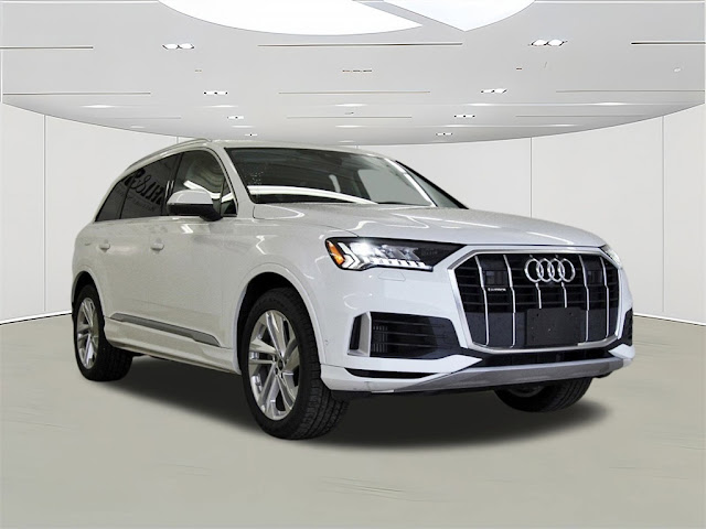 2024 Audi Q7 55 Premium Plus