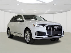 2024 Audi Q7 55 Premium Plus