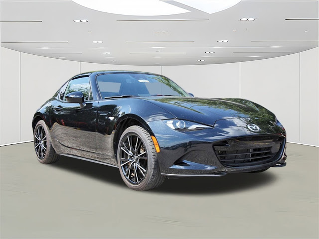 2025 Mazda MX-5 Miata RF Grand Touring