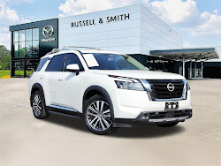 2022 Nissan Pathfinder Platinum